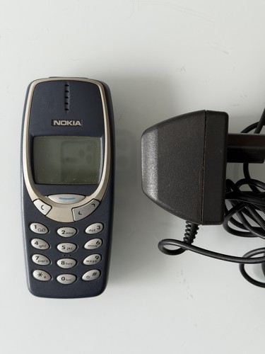 Nokia 3310 mit - , ladegerät