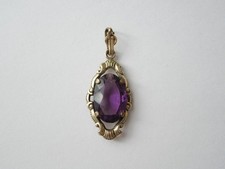 Anhänger vergoldet Doublé violetter Glasstein Jugendstil 2,6 g/3,6 x 1,4 cm