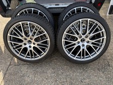 Original Porsche Panamera 971