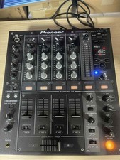 Pioneer DJ DJM-700 Schwarz 4-Kanal Digital DJ Mixer mit nur Einschalten getestet