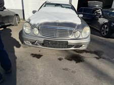 Mercedes Benz MB W211 Stoßstange VORne 723 Silber Cubanit 2118801540