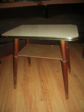 Nierentisch Blumenbank Couch