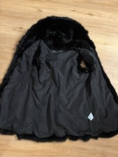 Airfield, echt Pelz, Fell