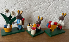 Ostern Erzgebirge Holz Osterhasen Set Ostereier Hasen bei der Arbeit