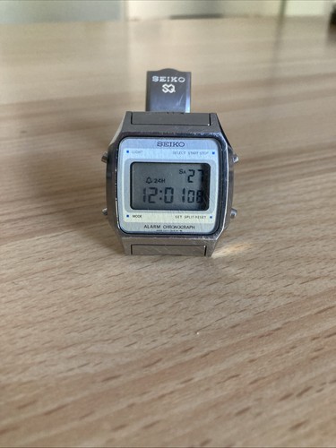 Seiko alarm chronograph - seiko, lcd