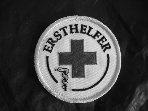 Ersthelfer rundemblem emblem - rundemblem,
