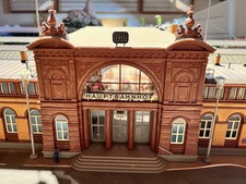 Faller 110113 / 12091 / 120180 Bahnhof Bonn HO Komplett