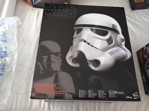 Hasbro black series - black, wars