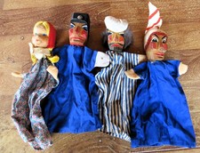 Lotte Sievers Hahn Handpuppen