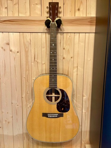 Martin 2025 near mint - 2025,