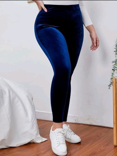 übergröße plus size - Übergröße,