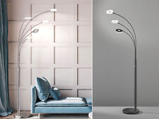 Große Stehlampen gebogen