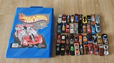 Hot Wheels Koffer/case + 42