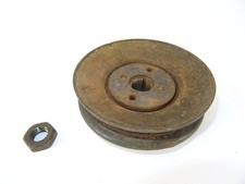Keilriemenscheibe Riemenscheibe für Lichtmaschine vom Hanomag R12 Traktor