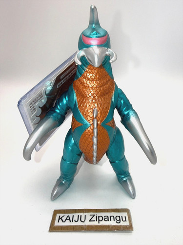 2022 movie monster retro - 7",