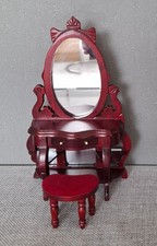 Puppenhaus  Frisier/