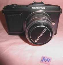 OLYMPUS PEN E-P2 SYSTEMKAMERA; Olympus Zuiko digital 45mm; 1:1.8msc (B71)