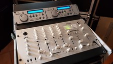 DJ-Pult komplett  MIXER, CD-PLAYER, EQUALIZER im Case