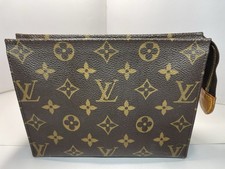 Louis Vuitton Poche Toilette