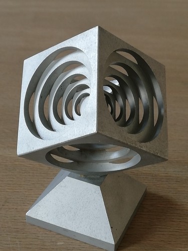 Turner cube industrielle - cube,