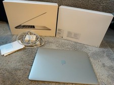 Apple MacBook Pro 15,4 Zoll
