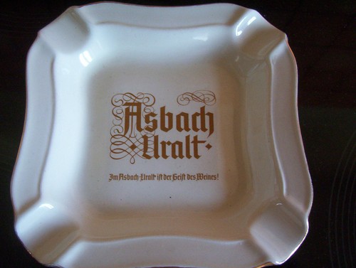 Asbach uralt aschenbecher mit - asbach,