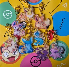 Pokemon Acryl-Anhänger Evoli + Entwicklungen Doppelcharms Stern Nachtara, Psiana
