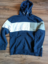 Schöner Kapuzenpulli Jungen