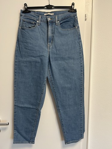 Levi high waisted mom - levi‘s,