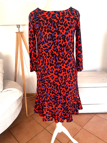 Neuwertiges süßes kleid - kleid, v