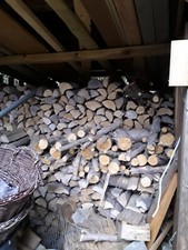 Kaminholz trocken abgelagert Erle ofenfertig 25 - 30 cm Stücke ca. 3,6 Raummeter