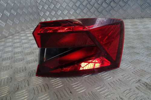 Rückleuchte skoda fabia - rückleuchte, iv