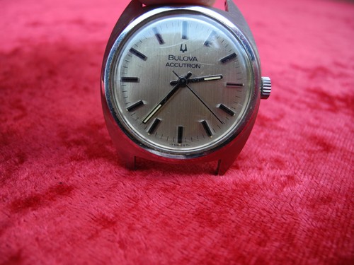Bulova akkutron cal - akkutron, cal.