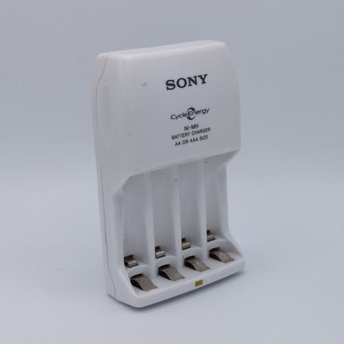 Sony batterie ladegerät - sony, batterie-ladegerät