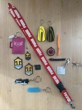 13 Schlüsselanhänger + 1