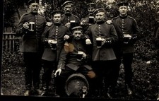 Foto Ak Deutsche Soldaten in