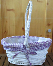 Deko Pflanzkorb weiß Korb Henkel Stoffband kariert flieder Körbchen Osterkorb
