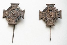 2x Ehrennadel Deutscher