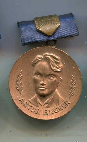 Ddr fdj artur becker - artur, medaille