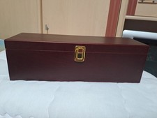 Weinflaschen Geschenkkiste Holz, edel, mit Zubehör, neuwertiger Zustand