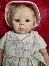 Künstlerpuppe von Laura Tuzio