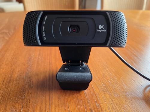 Logitech webcam pro - webcam,