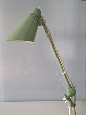 Kaiser Idell Tischleuchte ISIS Bauhaus Lampe Architektenleuchte