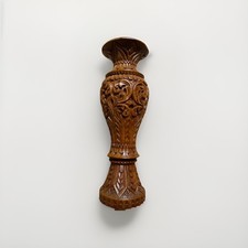 Handgeschnitzte Holzvase, Dekovase aus Massivholz, Blumenvase, florales Muster