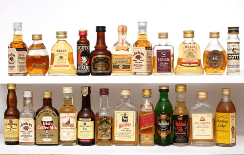 Whisky miniatur - 23,