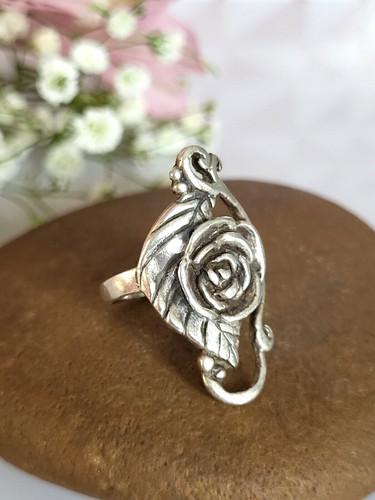 Bezaubernder älterer ring - älterer,