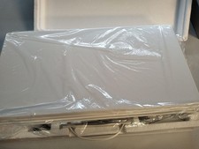 Selfsat H30D4+ Quad Flachantenne für Vier Teilnehmer inkl. Fensterhalterung