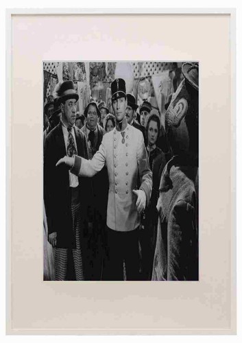Tone franchot king steps out - king,
