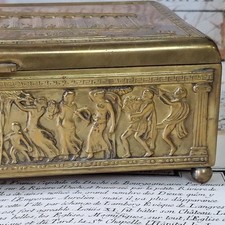 Ältere Schatulle, Messing