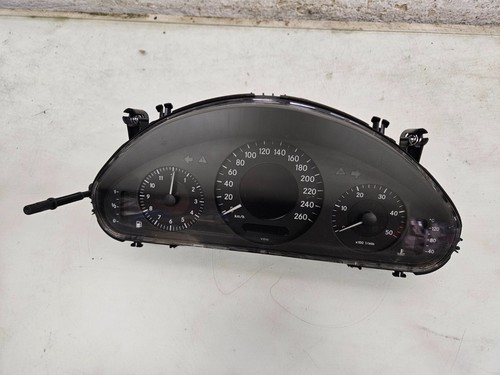 Tachometer mercedes w211 - mercedes,